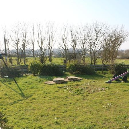Les Gites Aux Volets Roses Landunvez Esterno foto